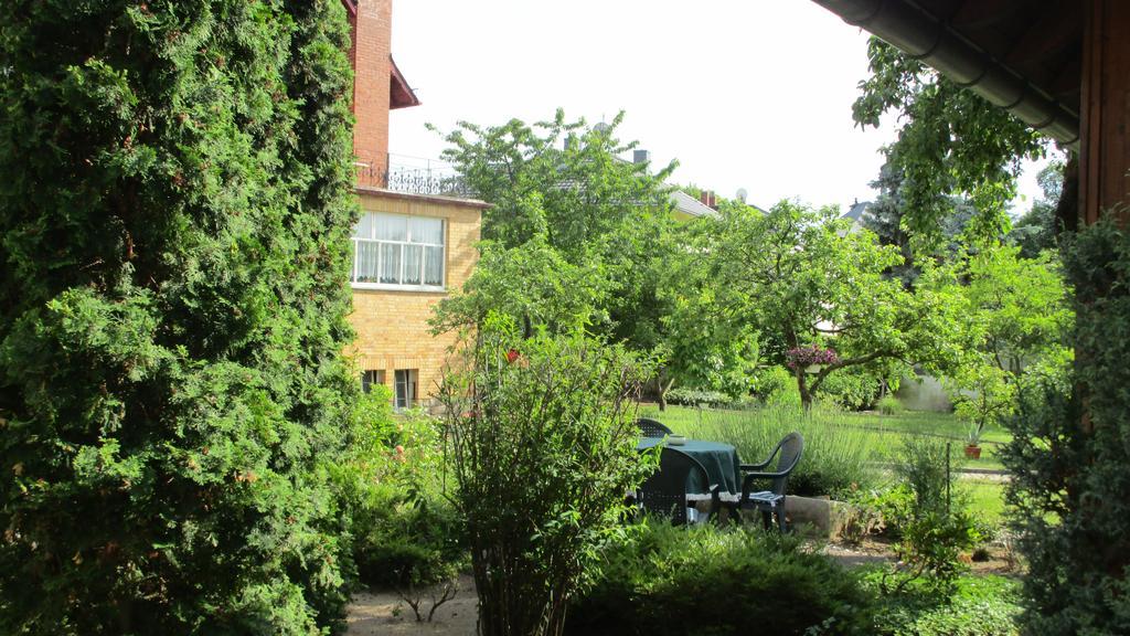 Hotel - Pension Villa Marie Radebeul Exteriör bild